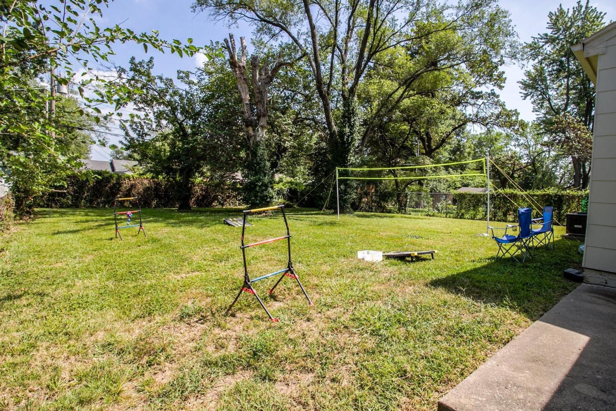 Chic Home With Huge Grassy Yard 7 Mins To Arrowhead Stadium Independence Kültér fotó